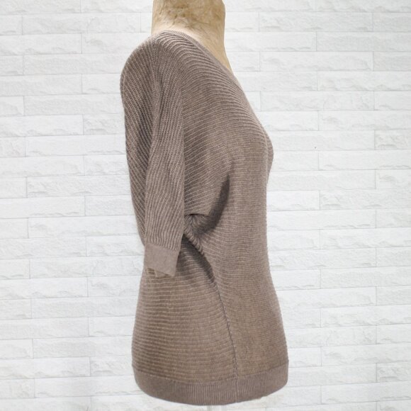 EXPRESS Sweater Lightweight Wide Neck Dolman Sleeve Pullover Neutal Taupe XS - Picture 3 of 13